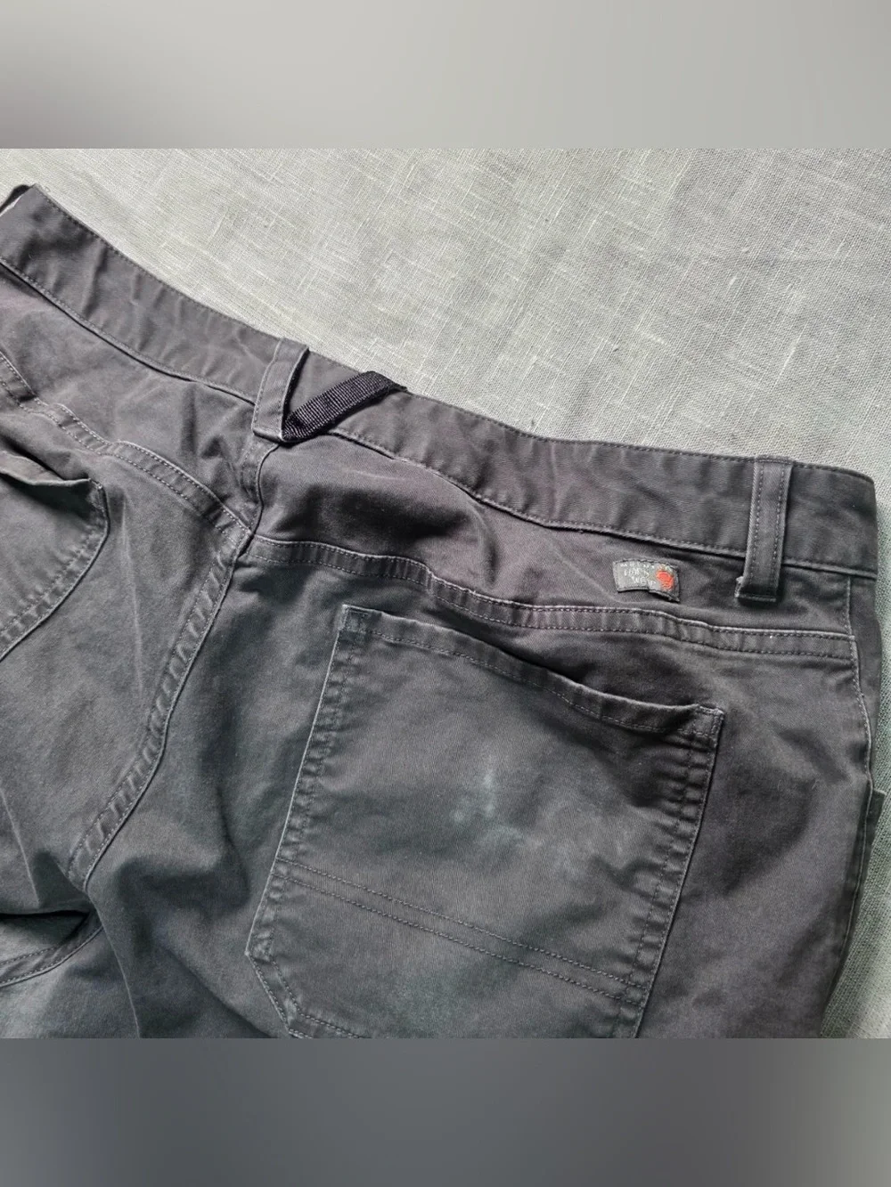 Mountain Hardwear Mens Pants 33x34 Black Canvas Outdoor Hiking Workwear Straight